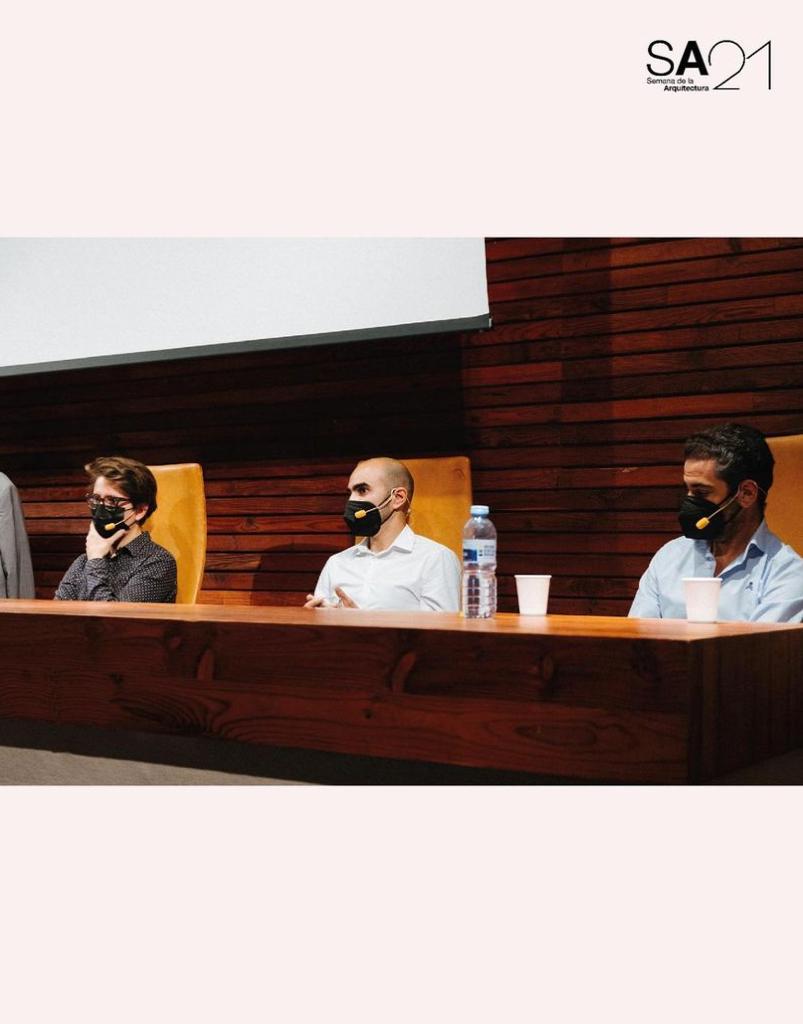 Iván Guisado en el debate con arquitectos emergentes